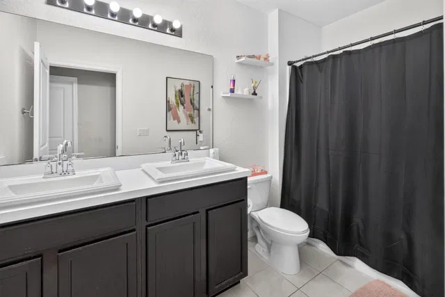  Residence photo 29