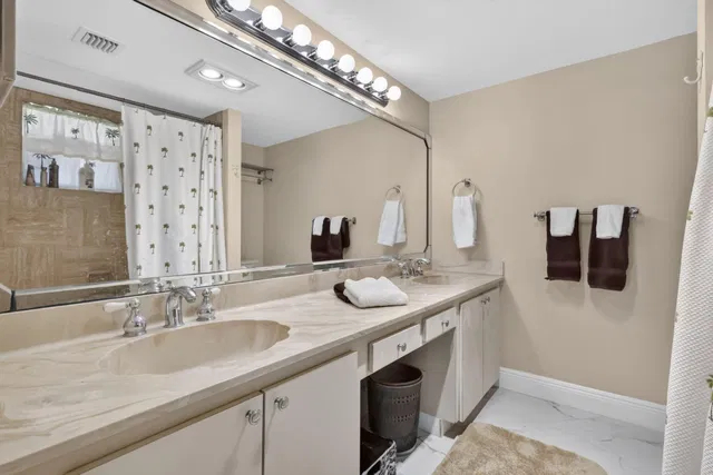 Singer Island Unit 125 photo 29