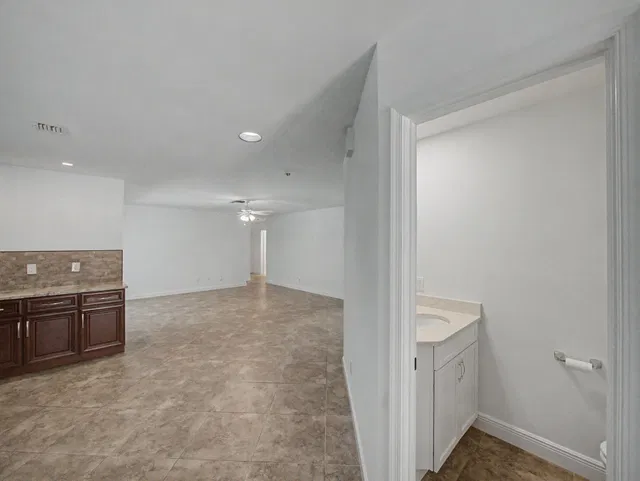 Sewall's Point Residence photo 12