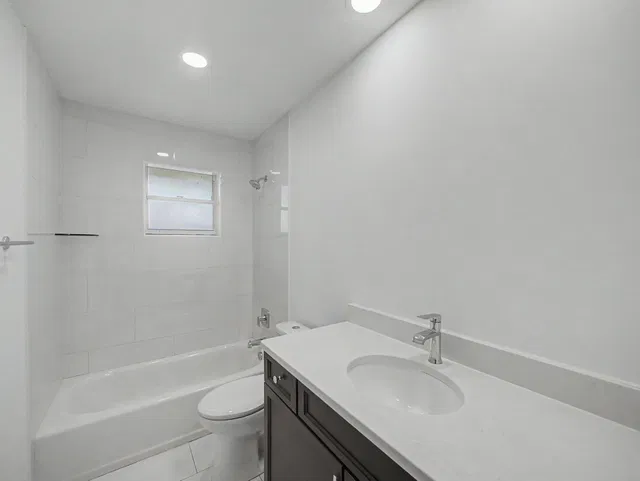 Sewall's Point Residence photo 30