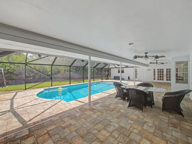 Sewall's Point Residence photo 37