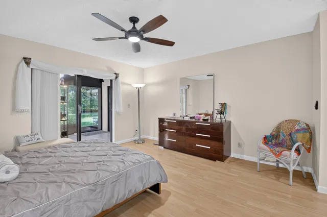 Residence photo 17