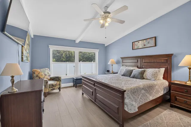 Residence photo 16