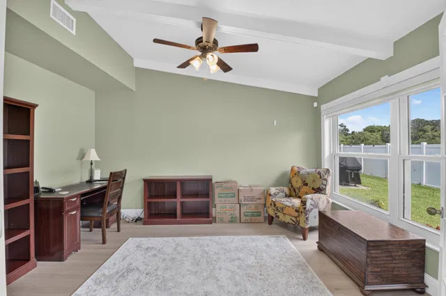 Residence photo 27