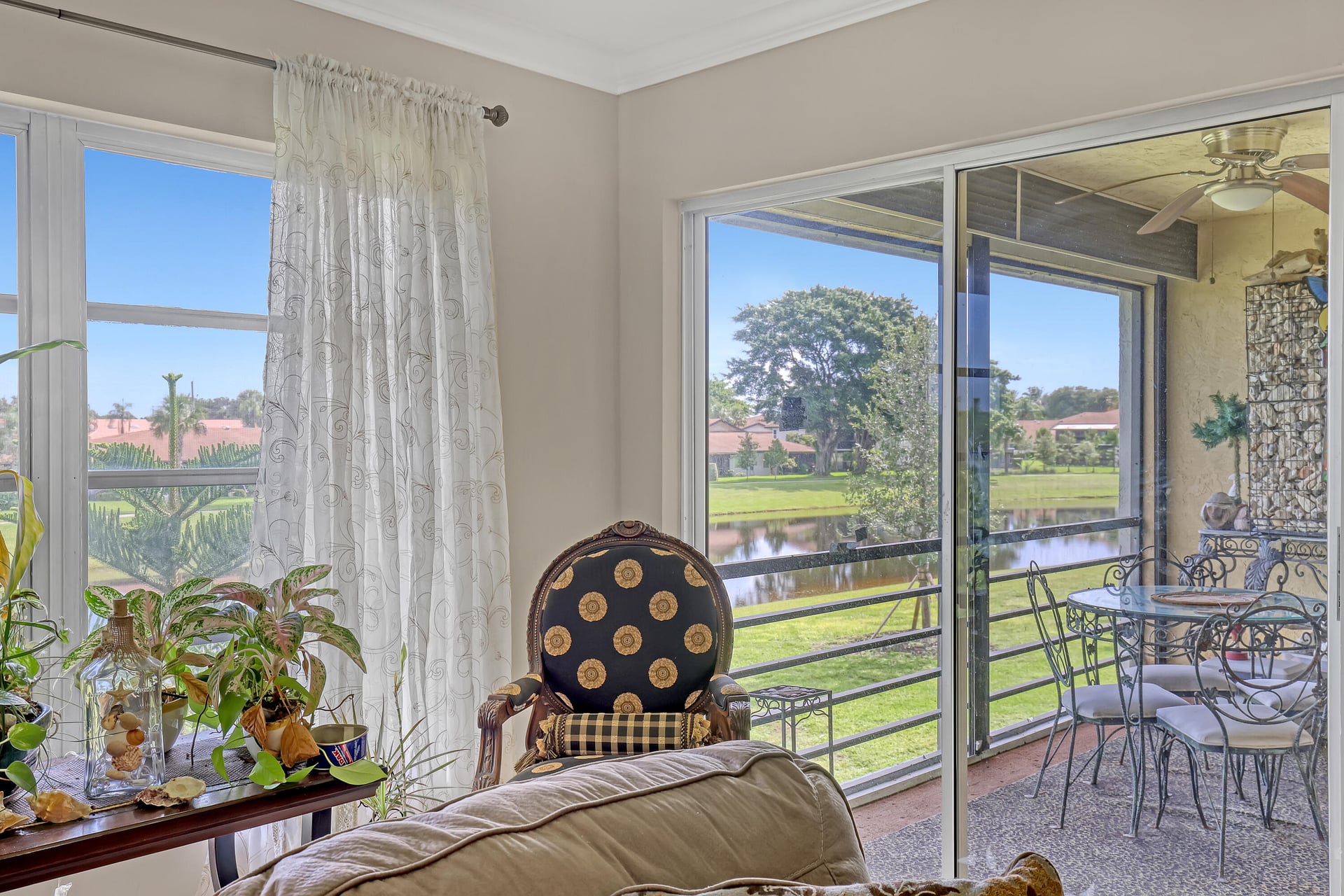  Unit E photo 12