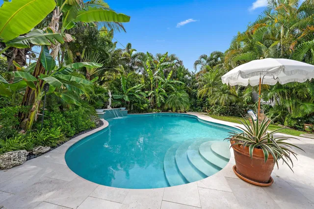 SoSo West Palm Beach Residence photo 3