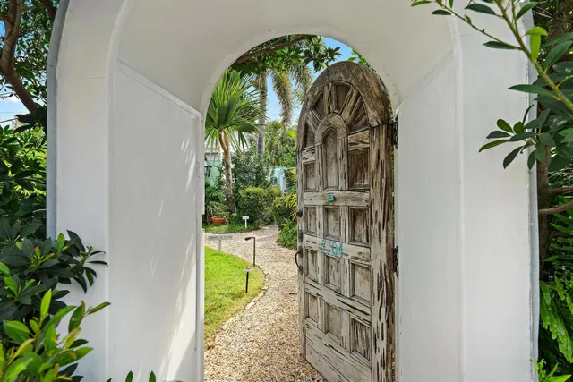 SoSo West Palm Beach Residence photo 28