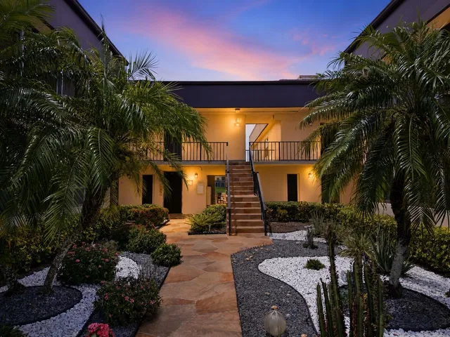 Residence photo 35