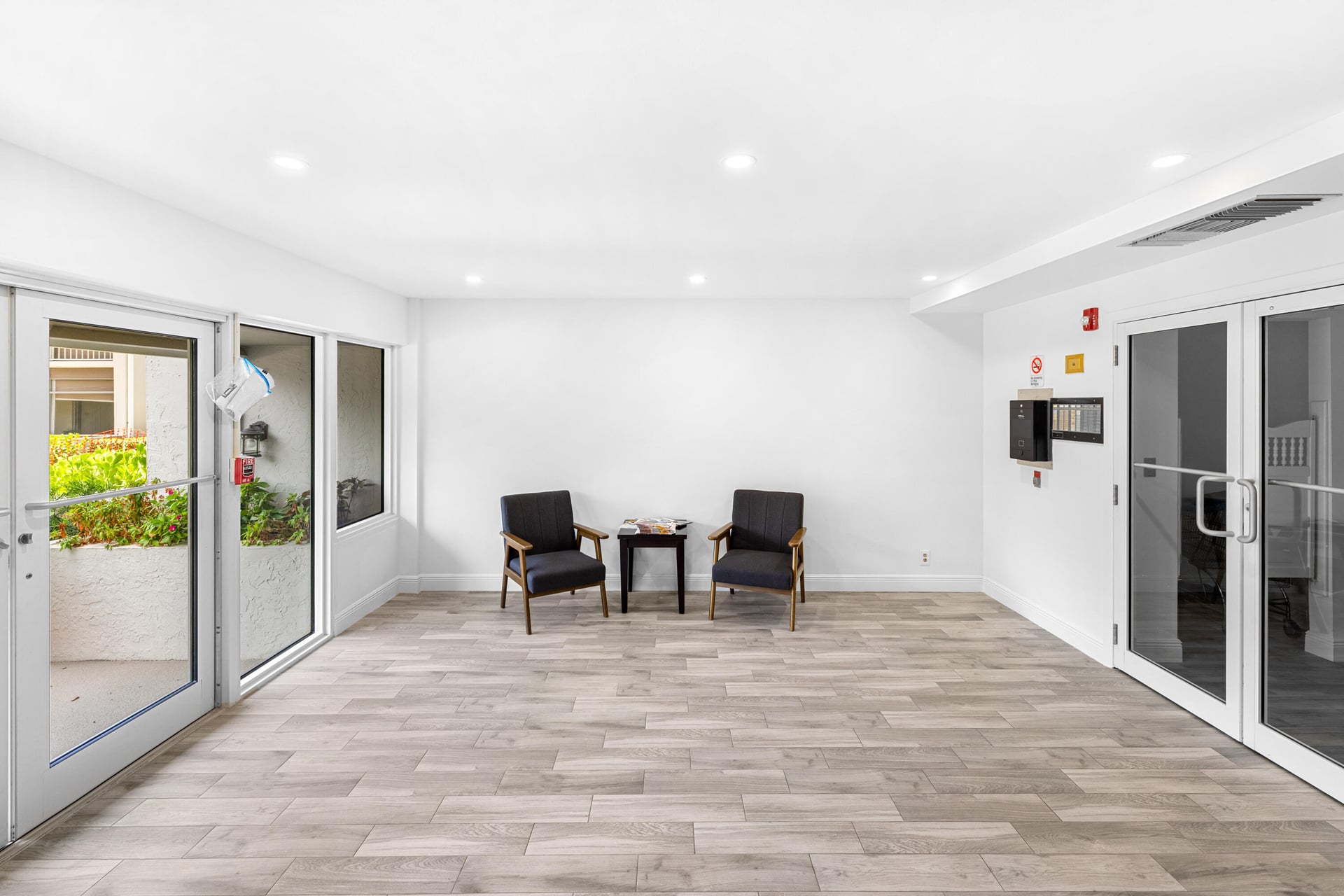 Unit 3210 photo 37