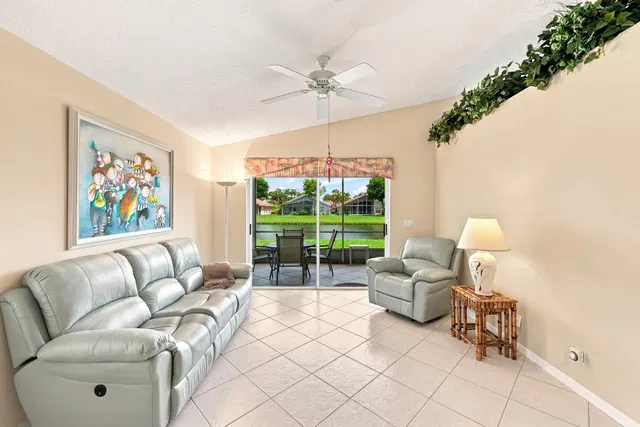  Residence photo 13