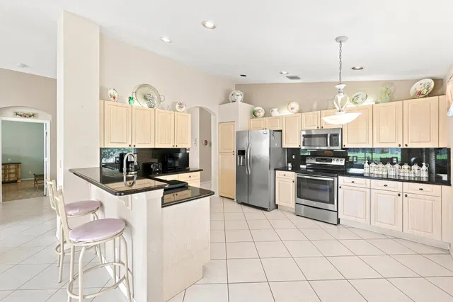  Residence photo 17