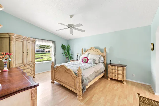  Residence photo 19