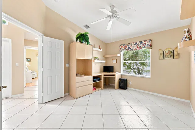  Residence photo 27
