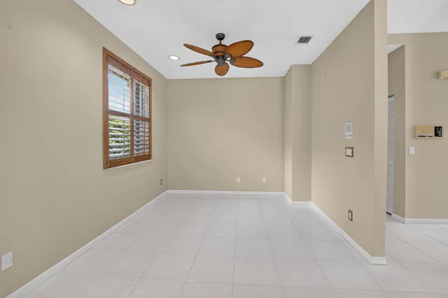Residence photo 6