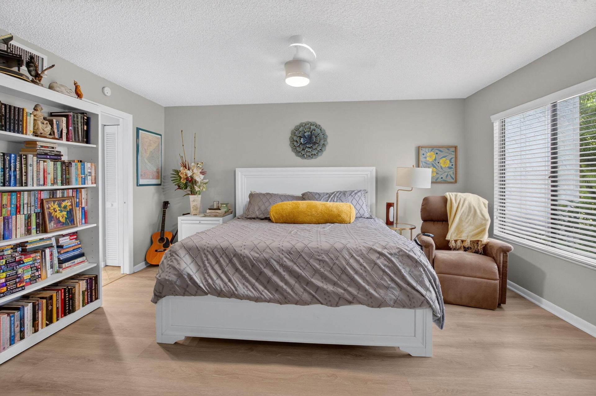 Unit 402 photo 22