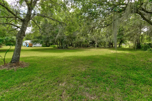 Residence photo 8