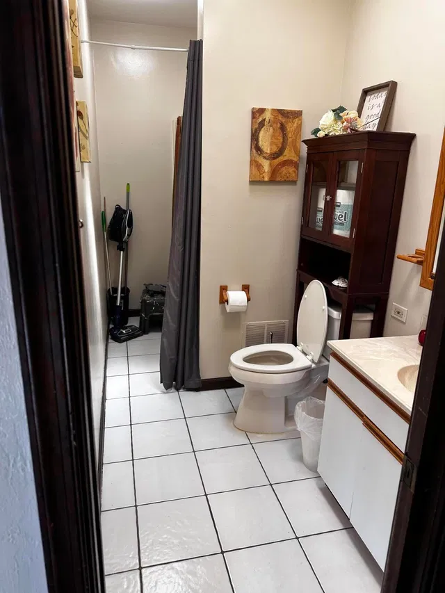  Unit 202 photo 11