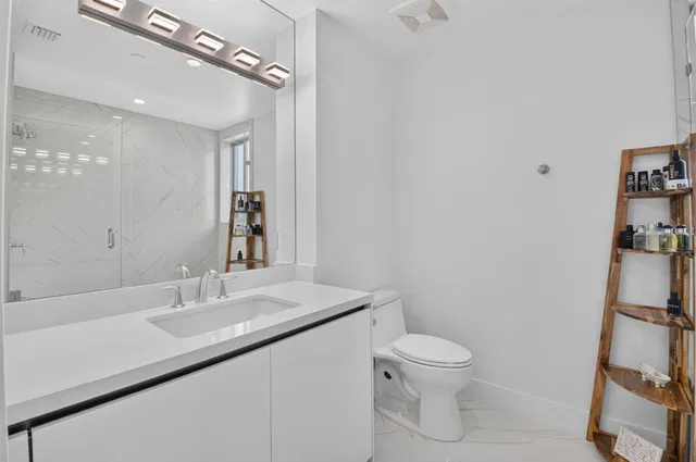 Royal Palm Residences Boca Raton Unit 601 photo 27