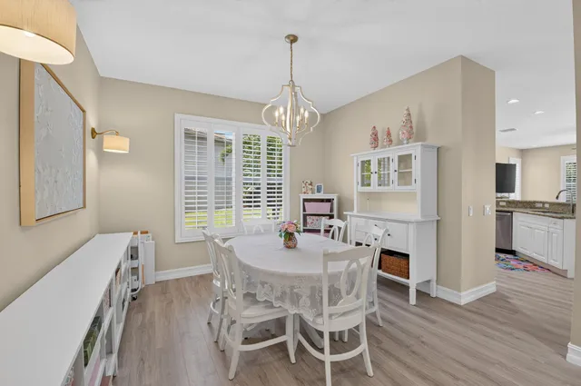  Residence photo 12