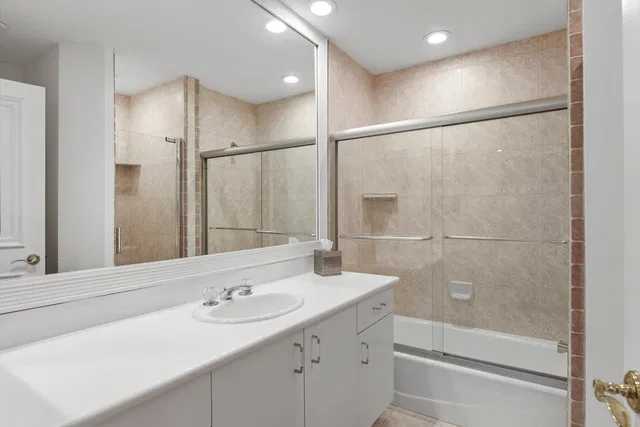 St. Andrews Country Club Residence photo 39