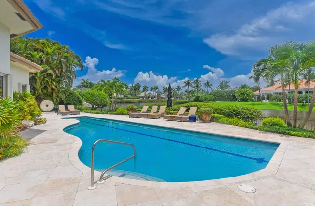 St. Andrews Country Club Residence photo 45