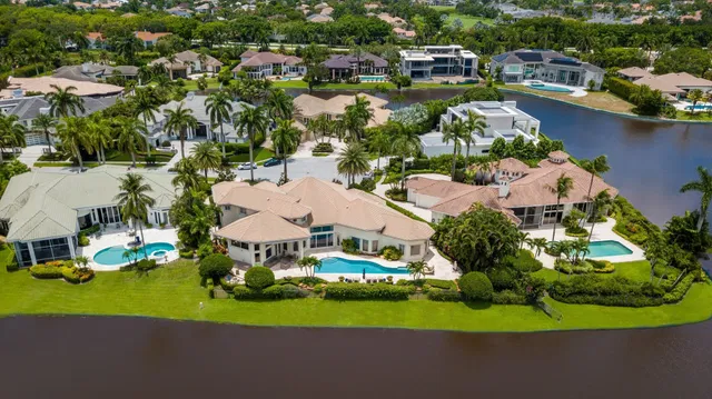 St. Andrews Country Club Residence photo 62
