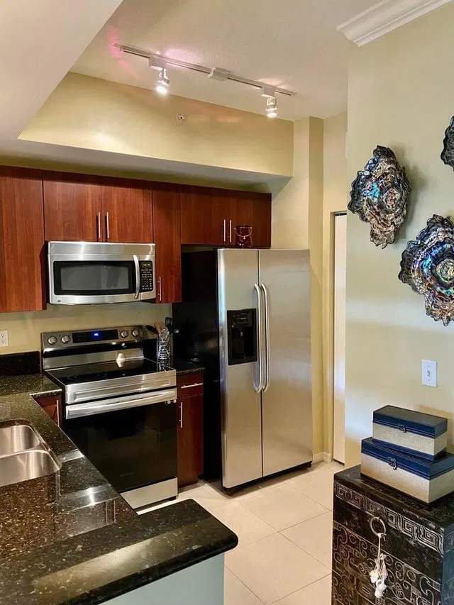Residences at Midtown Palm Beach Gardens Unit 2104 photo 9