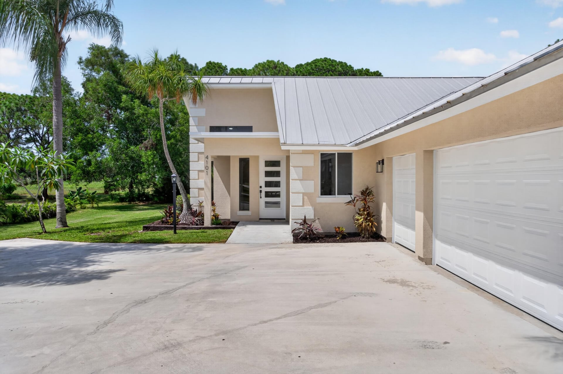  Residence photo 50