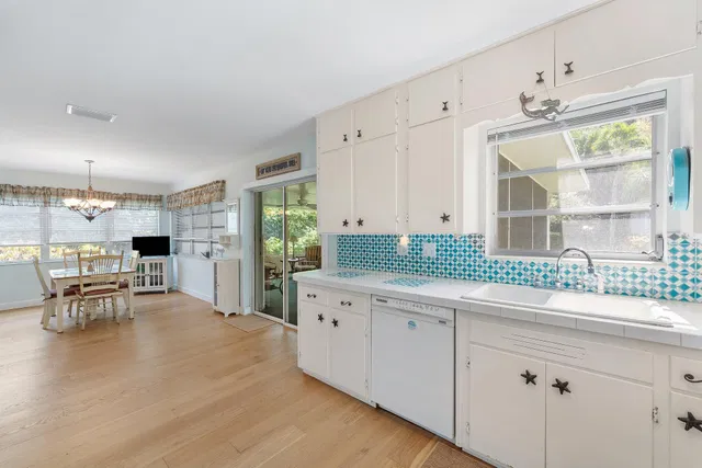 Hypoluxo Island Residence photo 11
