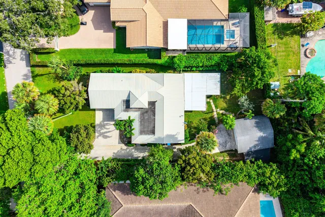 Hypoluxo Island Residence photo 31