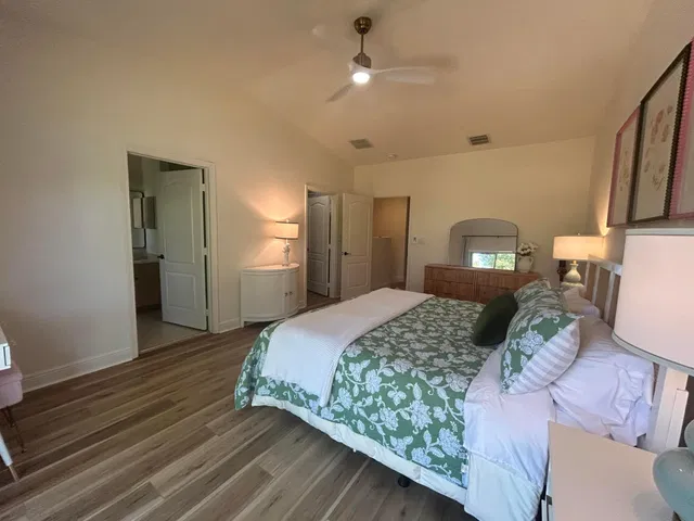  Residence photo 17