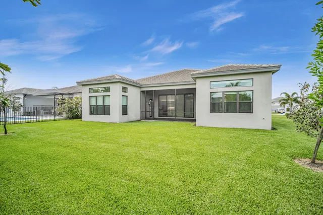 Valencia Grand Residence photo 3