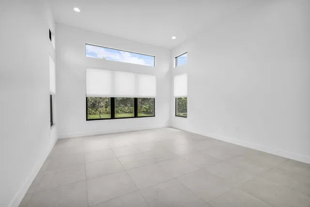 Valencia Grand Residence photo 25