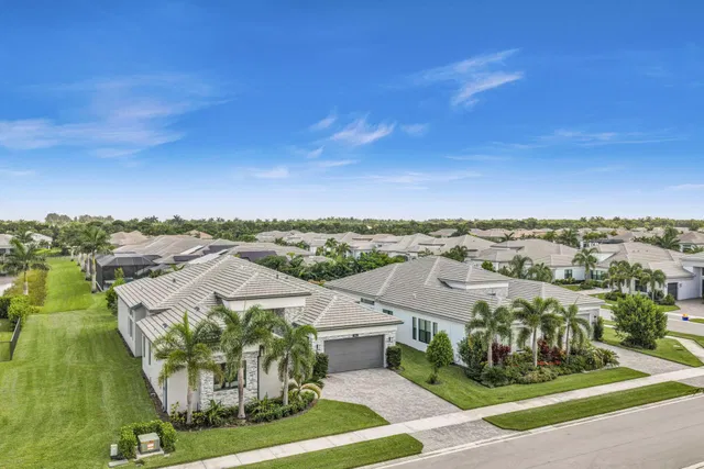 Valencia Grand Residence photo 42
