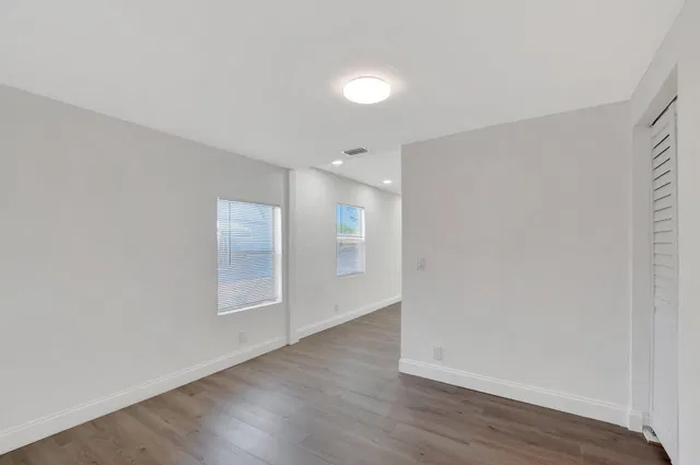 West Palm Beach Residence photo 11