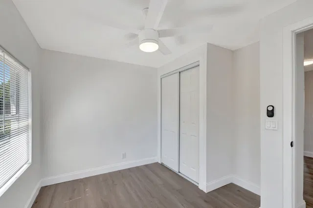 West Palm Beach Residence photo 18