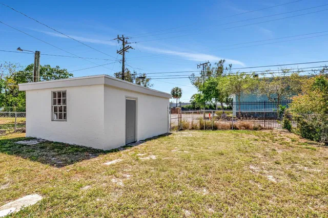 West Palm Beach Residence photo 20