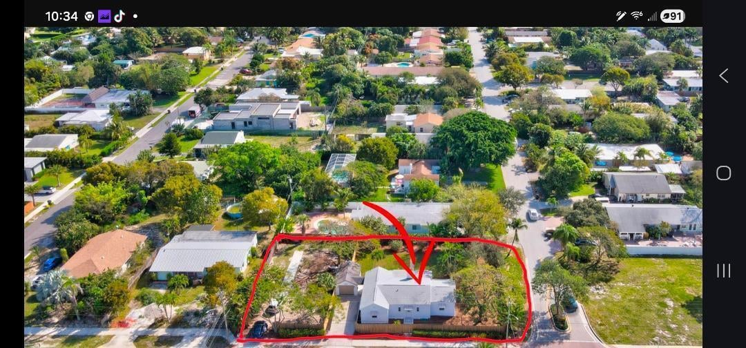 Residence photo 2