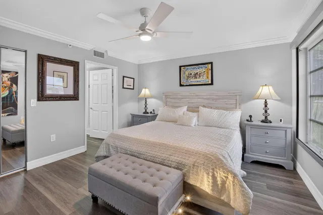 Unit 207 photo 35