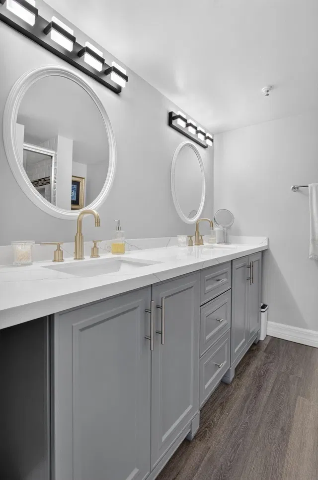 Unit 207 photo 37