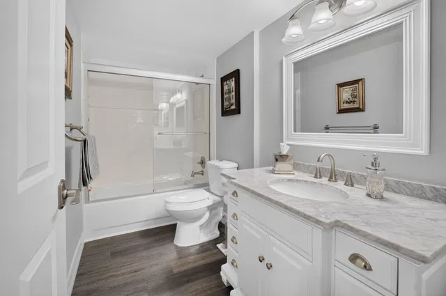 Unit 207 photo 43