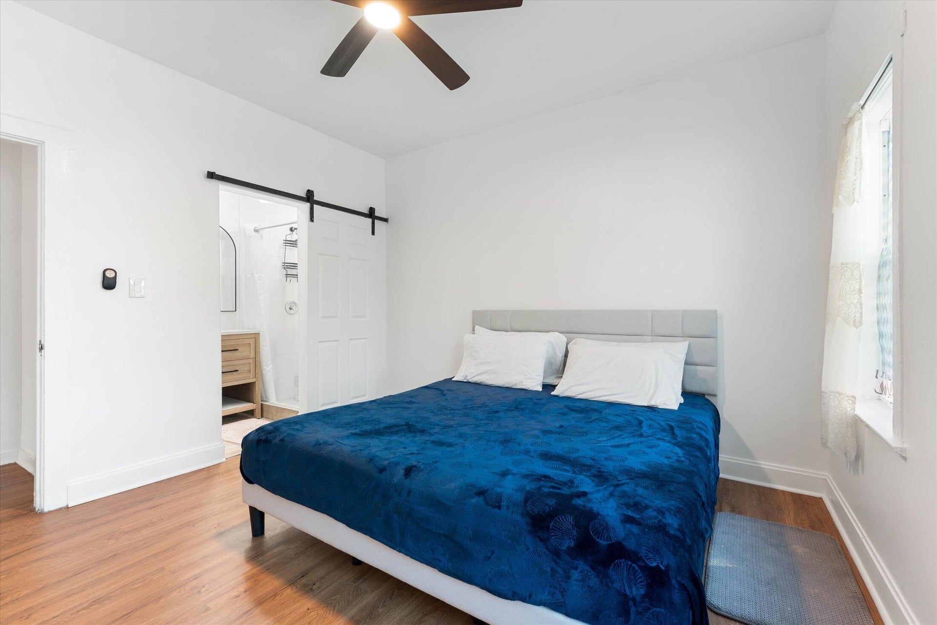  Residence photo 12