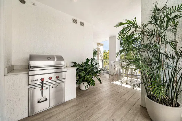 Royal Palm Residences Boca Raton Unit 206 photo 14