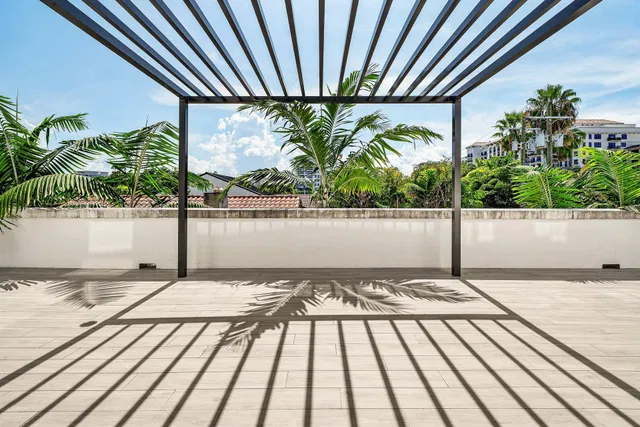 Royal Palm Residences Boca Raton Unit 206 photo 23