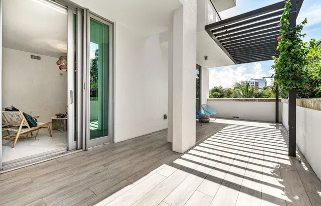Royal Palm Residences Boca Raton Unit 206 photo 31