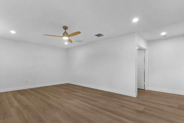  Residence photo 23