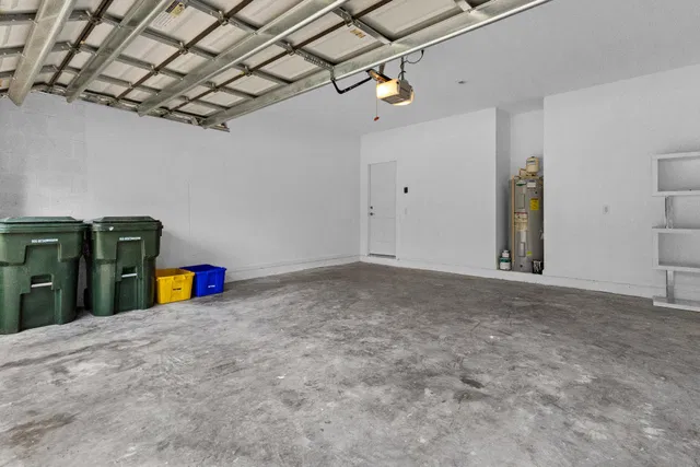  Residence photo 46