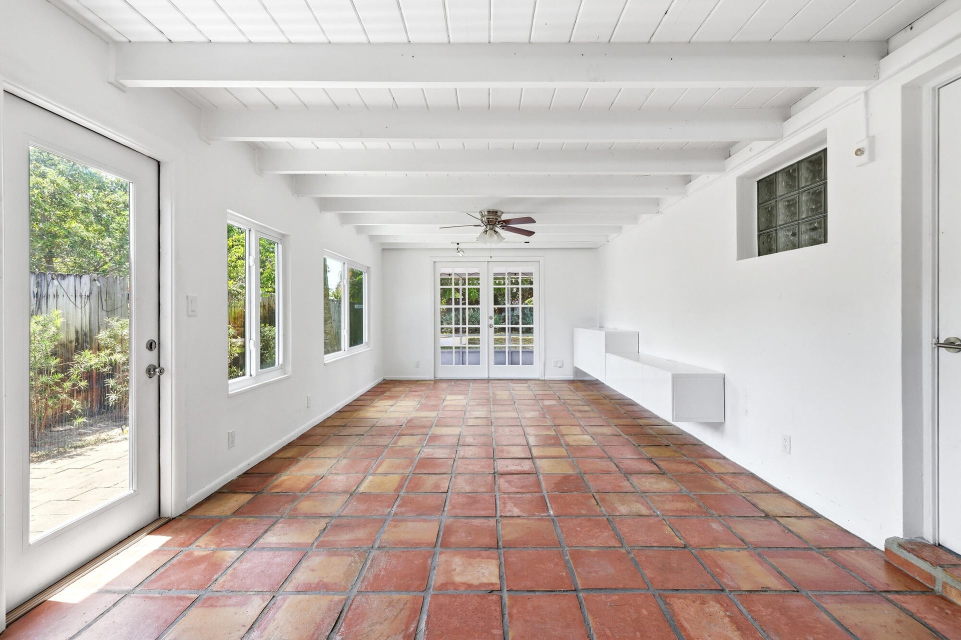 Residence photo 11