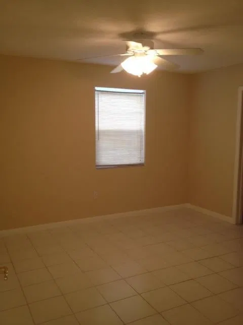 Residence photo 11