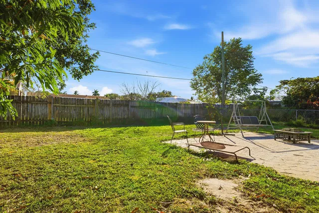  Residence photo 27